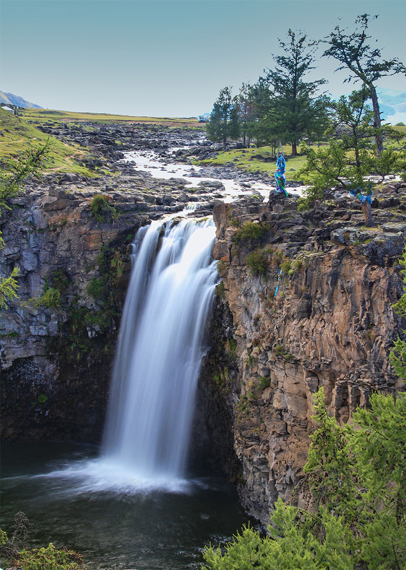 orkhon waterfall mongolia 